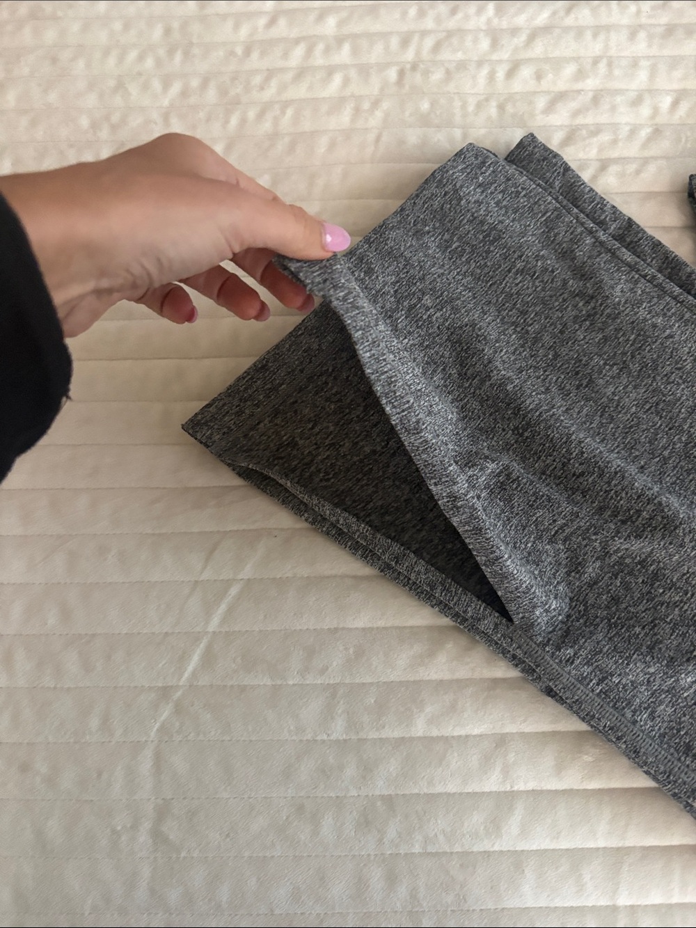 Vuori Flared Leggings - Picture 3 of 5